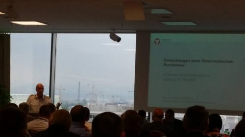 Generalleutnant Schmidseder beim Treffen der Bundesheer Personalvertreter